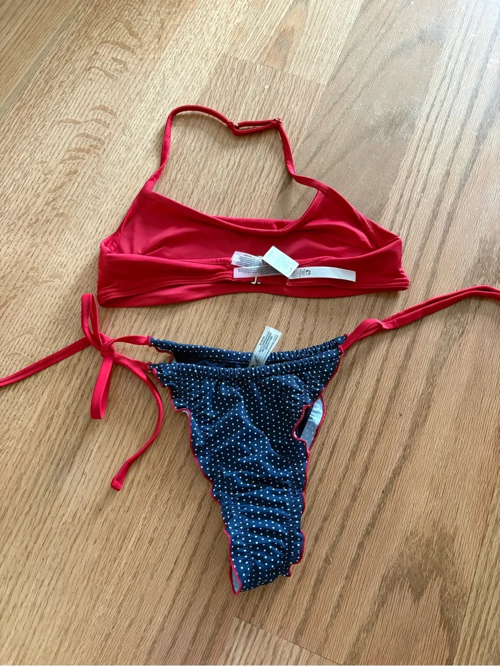 Frankie’s Bikinis set